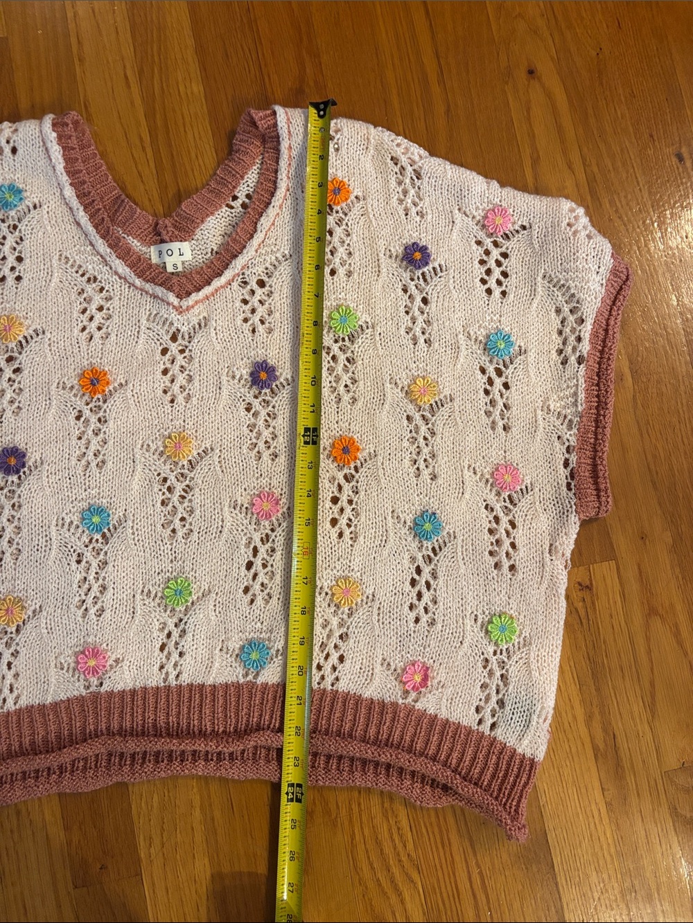 POL Light Pink V-Neck Oversized Sweater with Multicolor Flowers Small - Picture 6 of 7